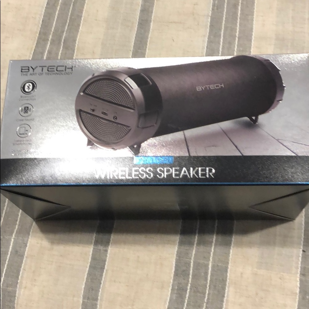 Wireless Speaker, Bluetooth Connection